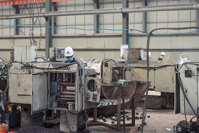 天门网架配件-锥头加工车间